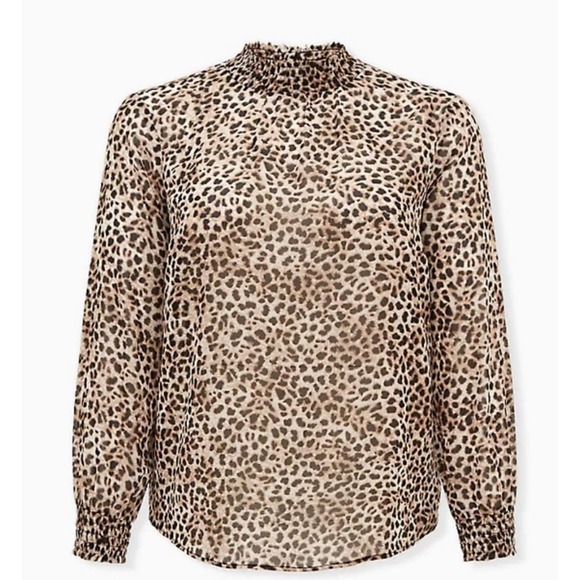 TORRID LEOPARD SHEER CHIFFON SMOCKED MOCK NECK BLOUSE SIZE 1X NWT - Picture 4 of 4